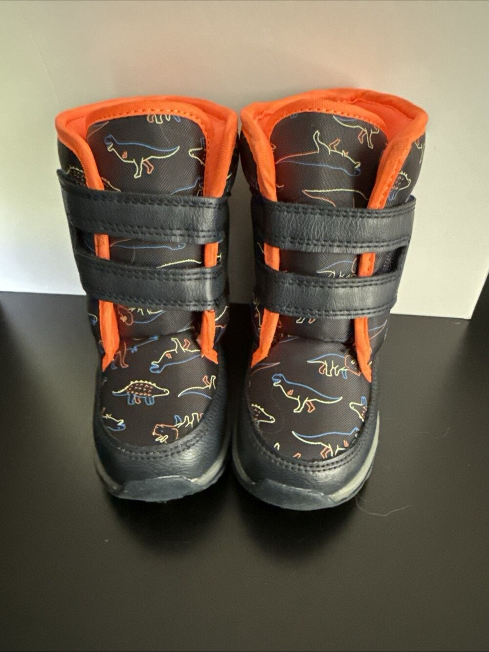 Carter’s Grady Dinosaur Light Up Snow Boots Toddler Boys 7M Black Orange